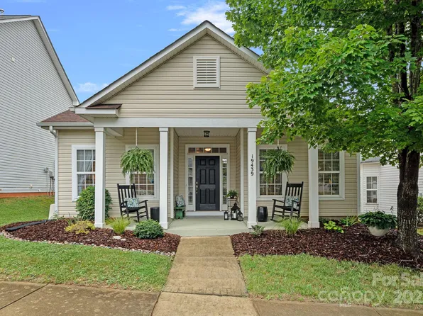 19439 Fridley Ln, Cornelius, NC 28031