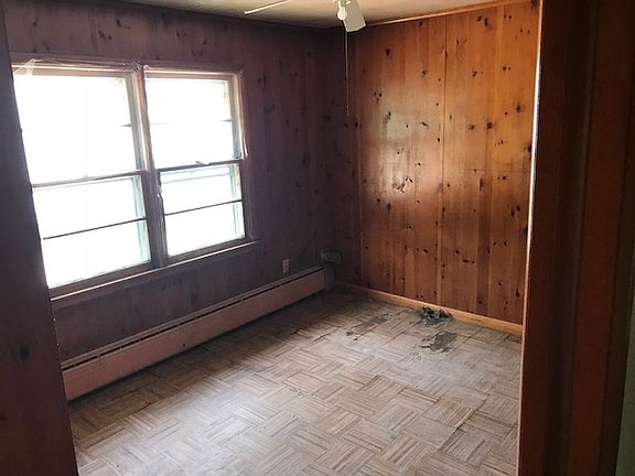 5th image of 107 Parker Ct