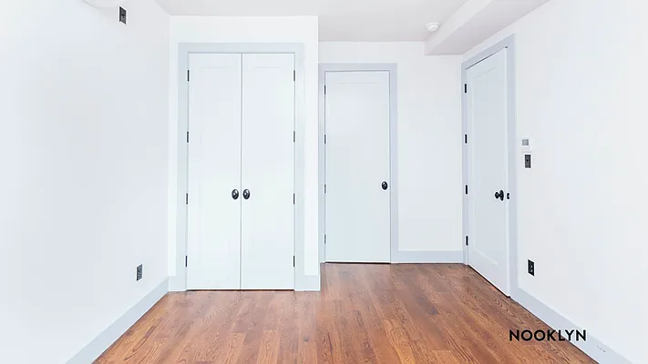 Rented by Nooklyn NYC LLC | media 7