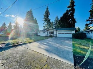 6959 123rd Ave SE, Newcastle, WA 98056