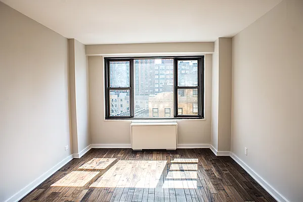 Sold by Argent Advisors LLC | media 22