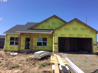 415 SW Mt St Helens St, McMinnville, OR