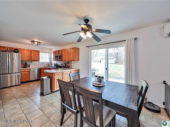 5th image of 2260 Reo Dr