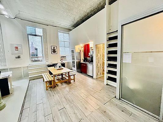 2nd image of 833 Broadway APT 2