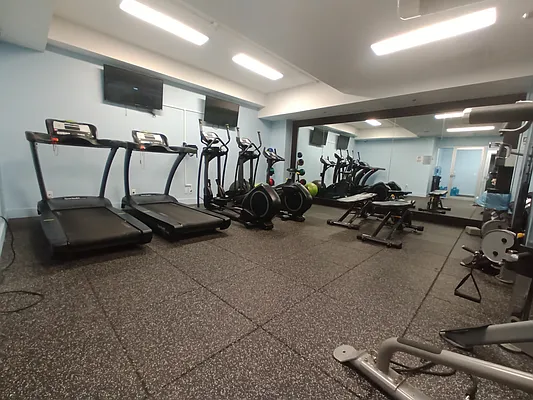 Rented by City Vista Inc | media 33