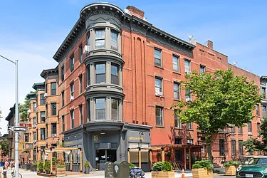 1021 Eighth Avenue in Park Slope