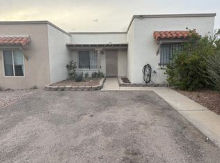2650 S Oakenshield Way, Tucson, AZ 85730