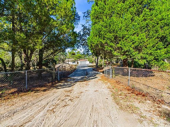 3rd image of 18301 Branch Rd