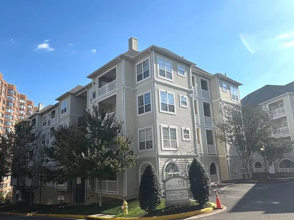 4550 Strutfield Ln APT 2322, Alexandria, VA 22311