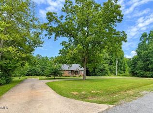 1624 Jemison Rd, Caledonia, MS 39740