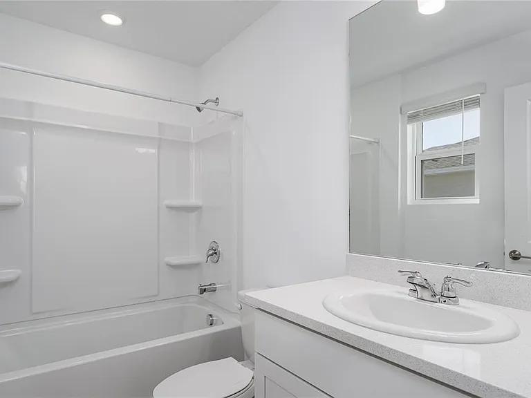 6106 Fairmont Ln — Photo 12