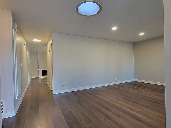 3rd image of 10634 El Picador Cir