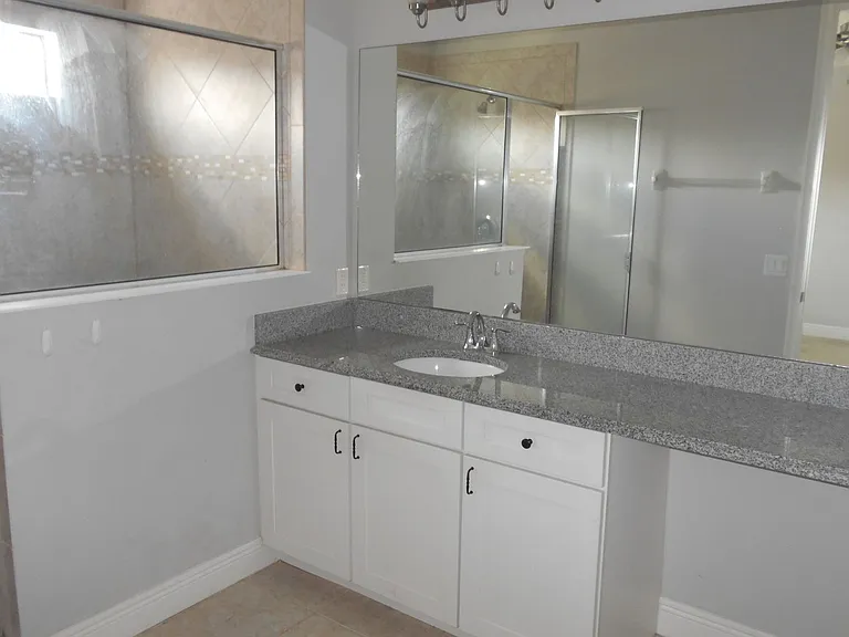 12943 Cats Claw Ln — Photo 14