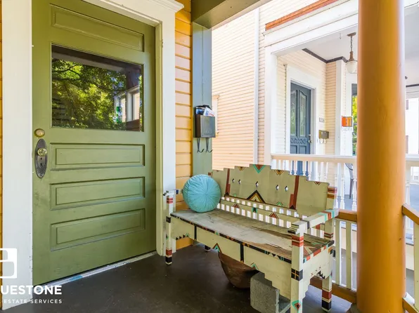 2322 NW Kearney St, Portland, OR 97210