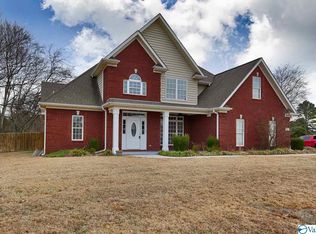 111 Moore Springs Cir, Huntsville, AL 35811