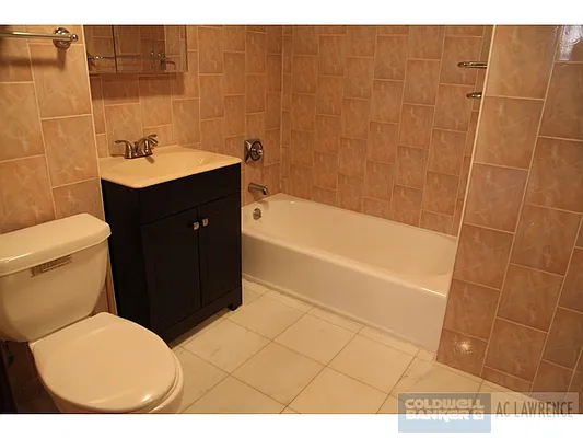 Rented by Aclawrence | media 14