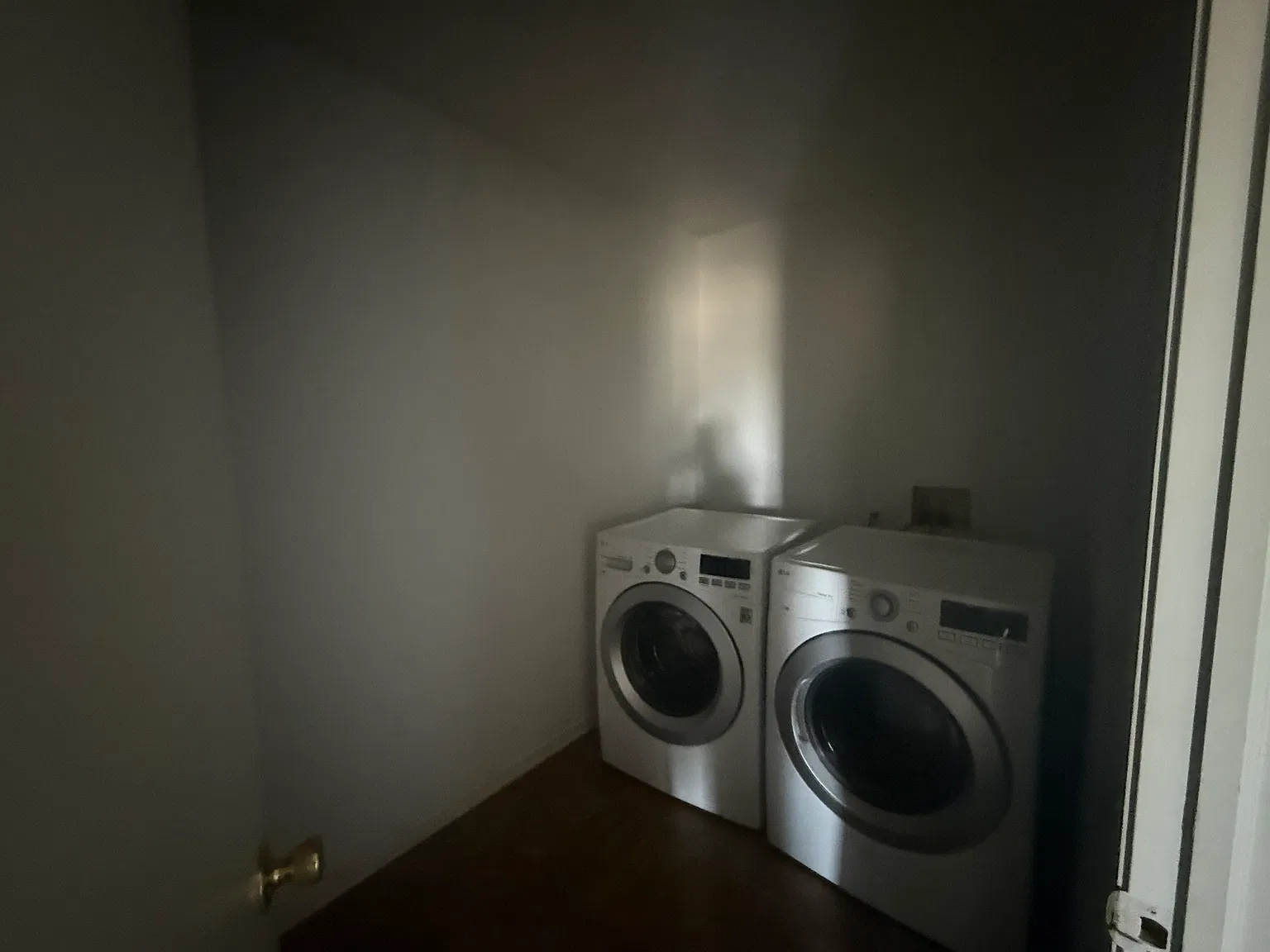 3 bed, 2.5 bath, 2396 sqft, $1,900 — Photo 4