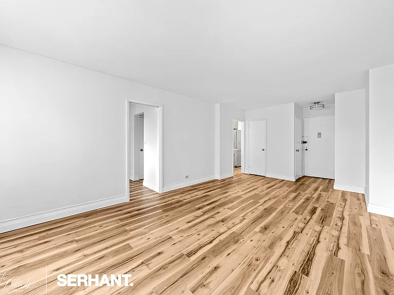 301 E 63rd St #14A — Photo 7