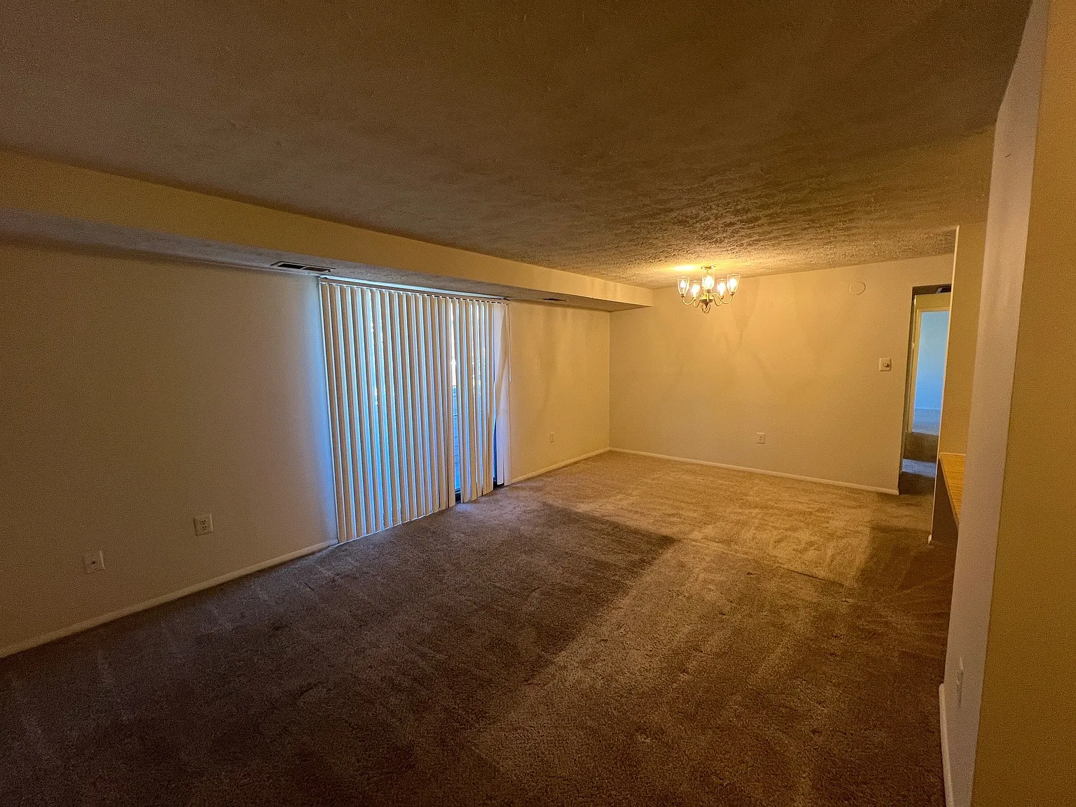 1001-E Heather Ridge Drive — Photo 2