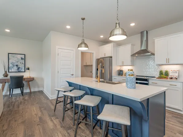 3146 Arbor Valley Dr #H-7, Spring Hill, TN 37174