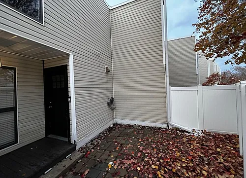 5268 S Rome Beauty Park Photo 1