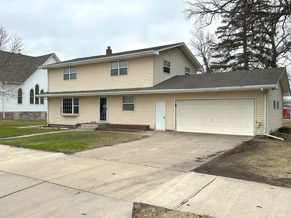 104 Main Ave N, Lake Preston, SD 57249