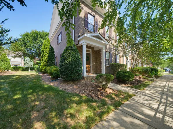 2614 Cloud Mist Cir, Raleigh, NC 27614