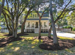 1461 Hale Rd, Mount Pleasant, SC 29464
