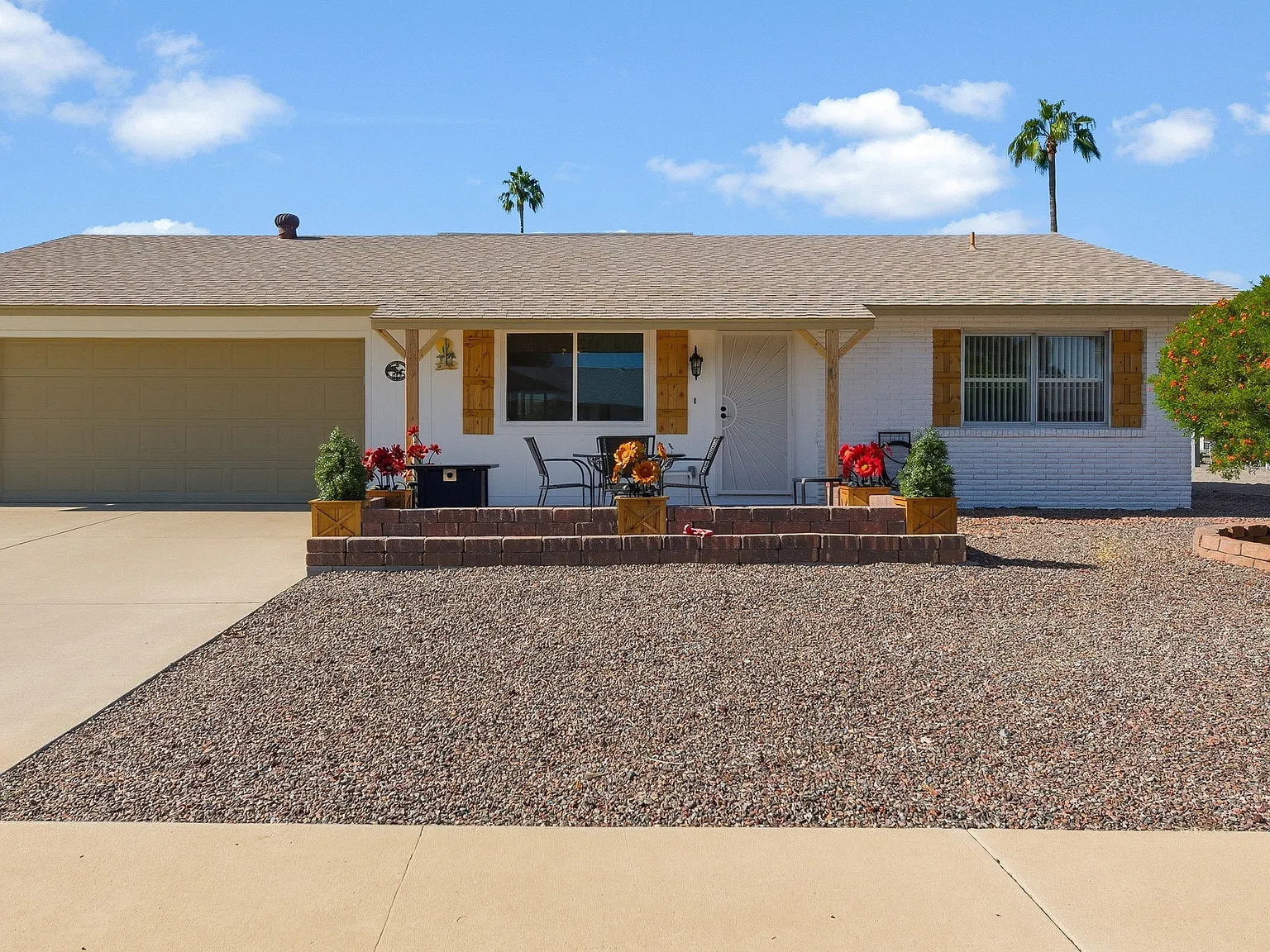 2 bed, 1250 sqft, $2,695 — Photo 1