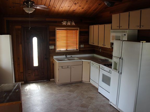 5th image of 216 Turlock Dr