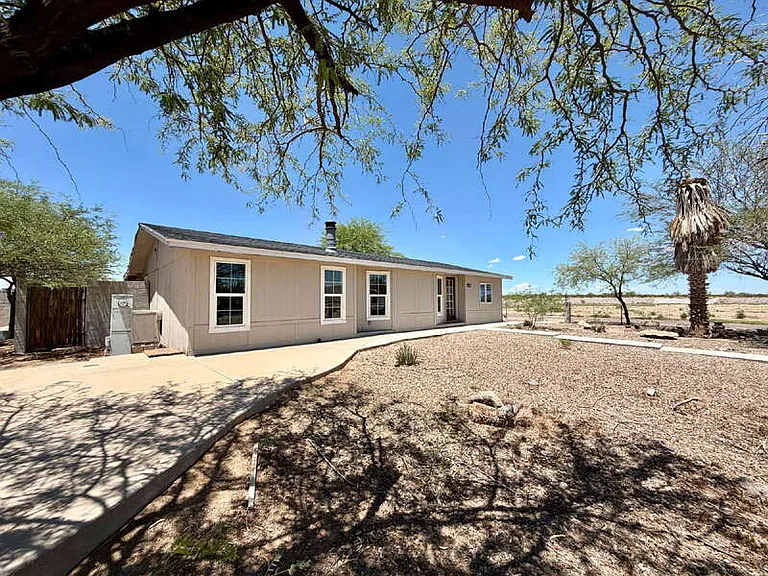 11016 N Grand Canyon Blvd — Photo 2