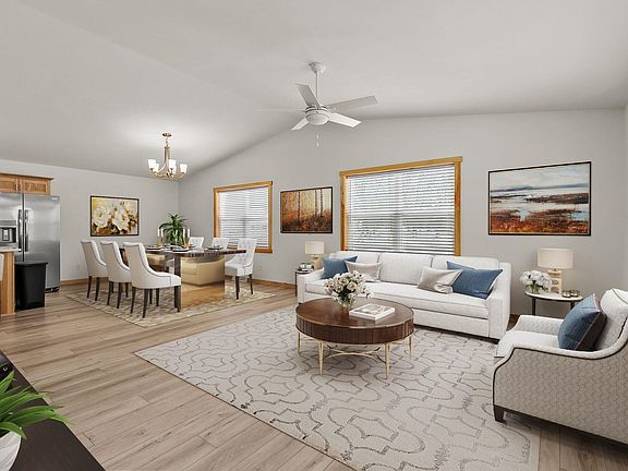 2nd image of 312 Brooke Cir