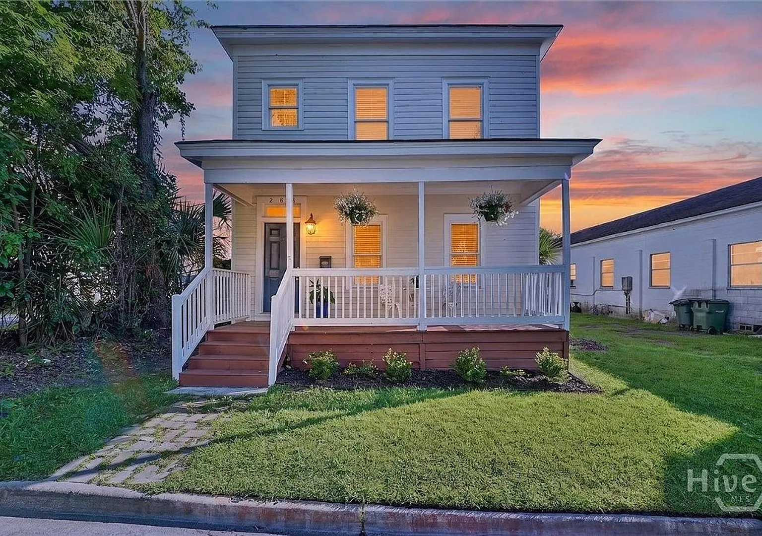 3BR/3BA Downtown Savannah Home | Bath Per Bedroom | Walk to SCAD & Starland | Pet Friendly — Photo 1