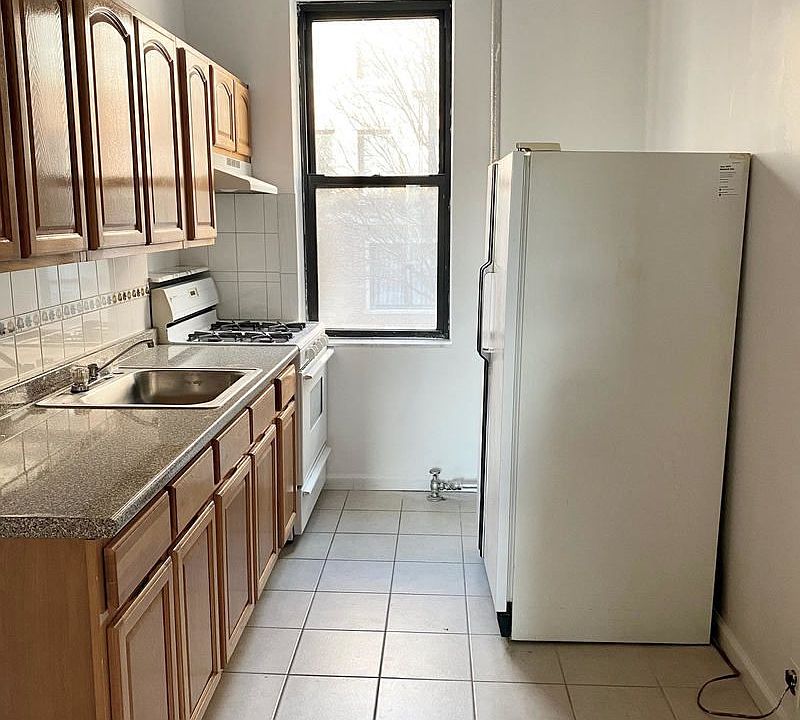 1st image of 30-61 34th St #3