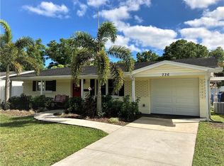 736 44th Ave N, Saint Petersburg, FL 33703