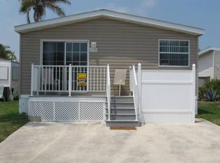 2152 Nettles Blvd, Jensen Beach, FL 34957