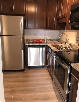 2nd image of 44 Farwell St #3
