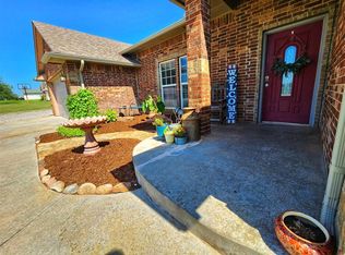 2167 County Road 1226, Tuttle, OK 73089
