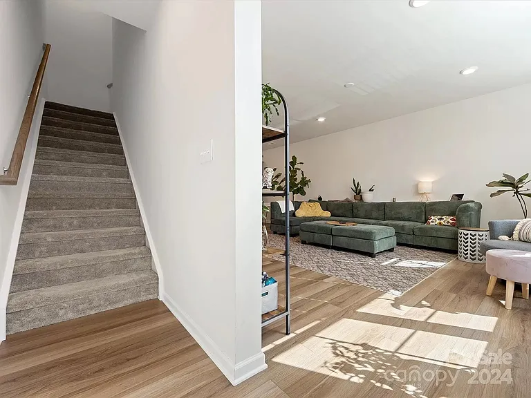 10118 Hemingway Pl — Photo 27