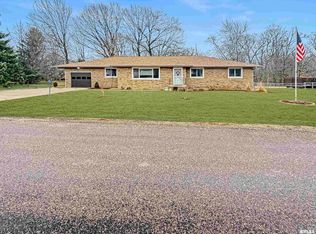 1516 Division St, Metamora, IL 61548