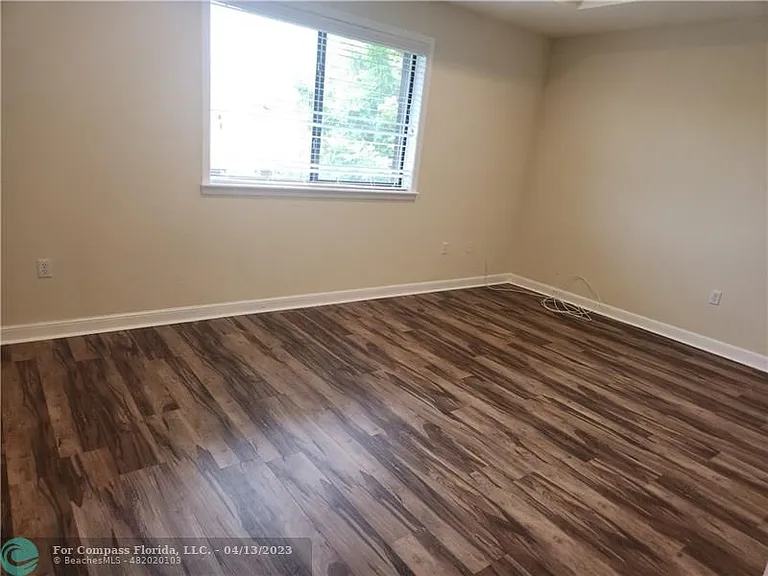 6094 Live Oak Ct #A — Photo 13
