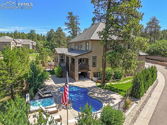 3rd image of 6881 Northstar Ct