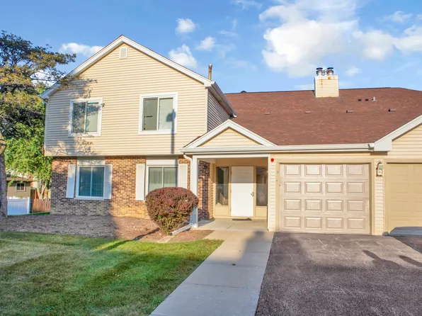 7020 Sussex Ct APT 203, Woodridge, IL 60517