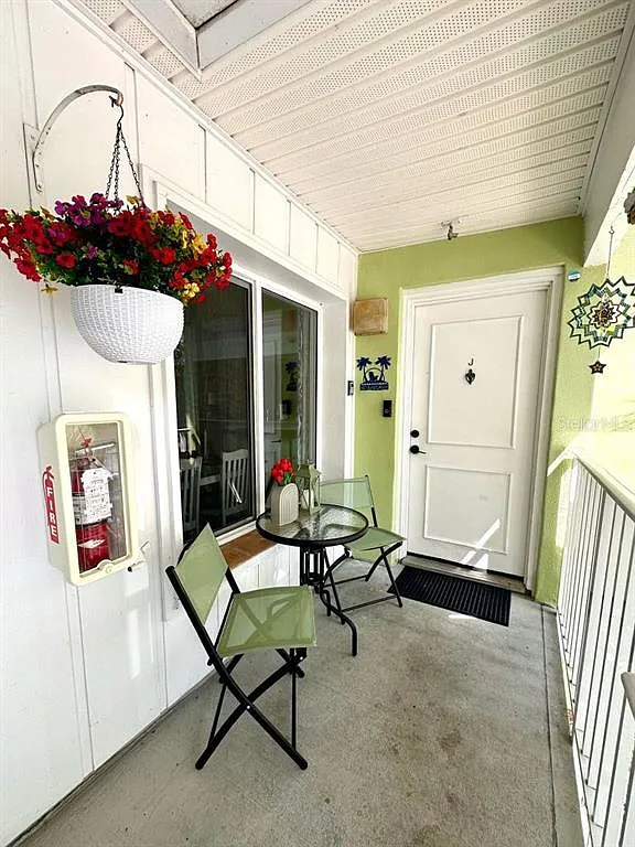 2 bed, 2.0 bath, 1100 sqft, $1,850 — Photo 2