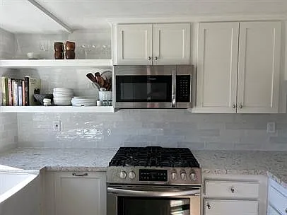 3 bed, 1296 sqft, $4,000 — Photo 4