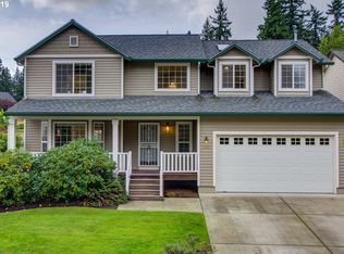 18221 NE Garden Dr, Vancouver, WA 98682