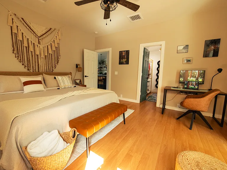 15030 Lantern Dr — Photo 7