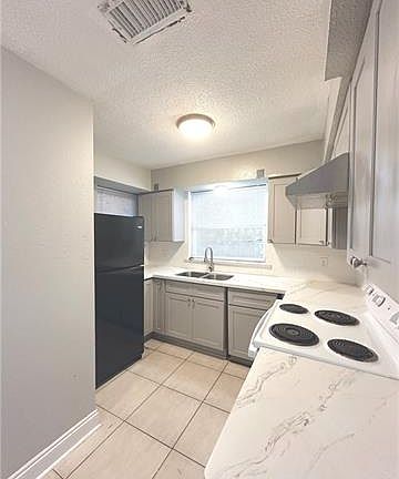 5th image of 4401 Sonfield St APT D