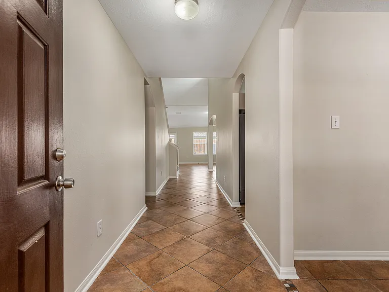 6023 Barany Ct — Photo 15
