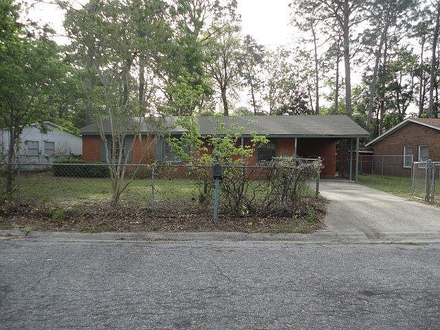 1st image of 122 Yorktown Dr